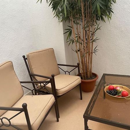 Studio N•2 Avec Patio En Plein Coeur De La Ville Bagnères-de-Bigorre Zewnętrze zdjęcie